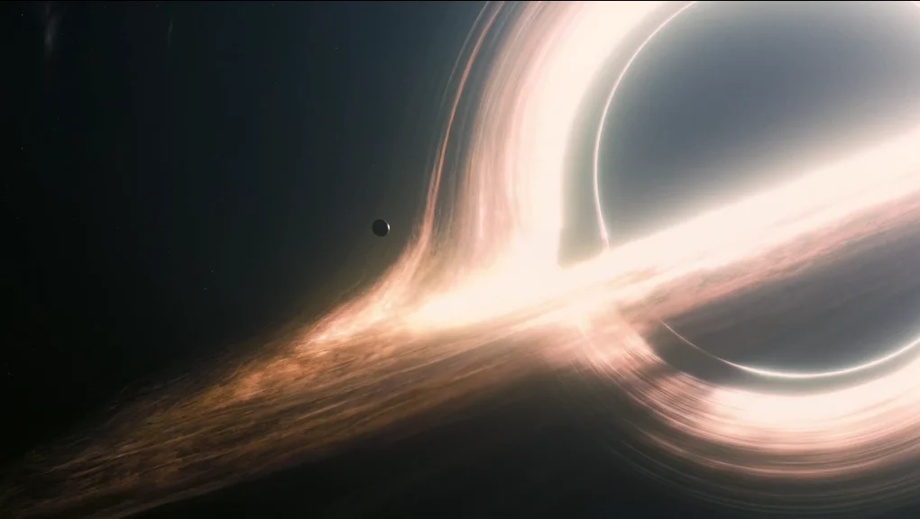 Interstellar filmindeki Gargantua kara deliği