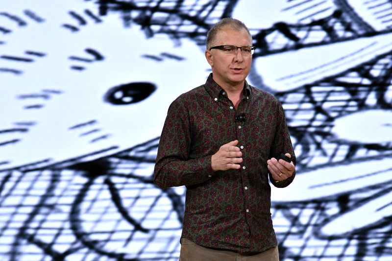 Greg Joswiak Apple Ürün Pazarlama Başkan Yardımcısı